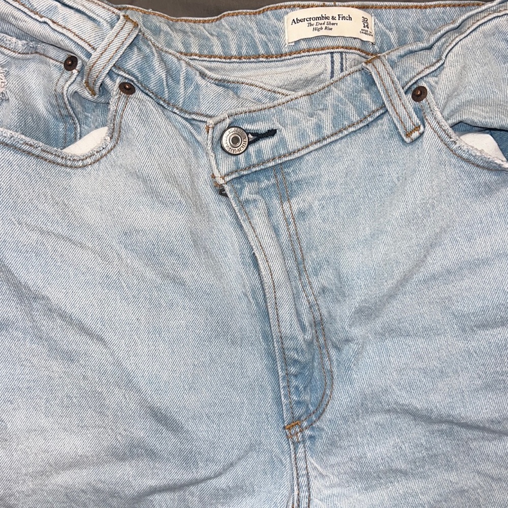 Abercrombie High rise dad shorts